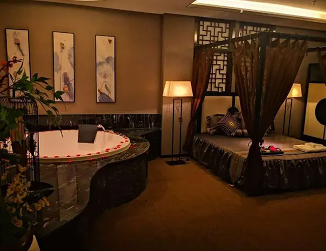 深圳龙岗桑拿会所的营业时间是什么时候？